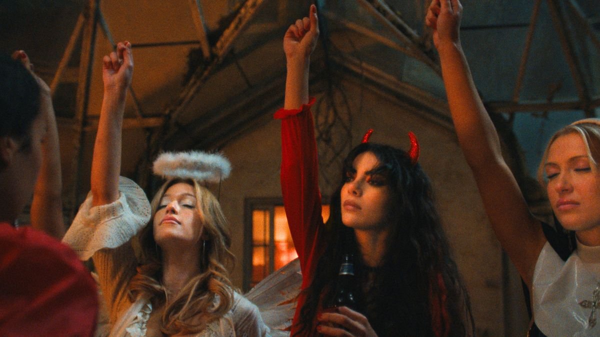 Séries YA da Netflix em 2026 e 2027: datas, status e o que esperar
